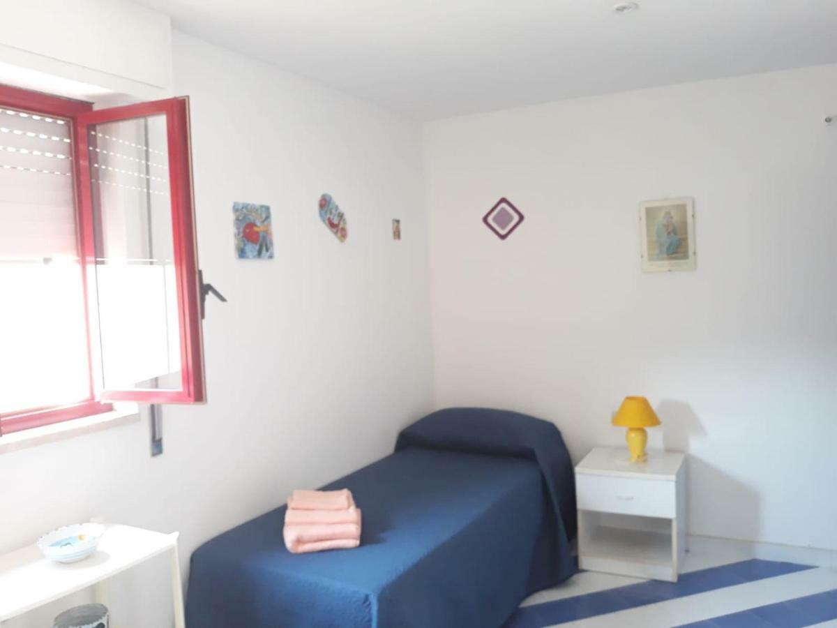 הוילה אלקאמו מרינה Casa Azzurra מראה חיצוני תמונה