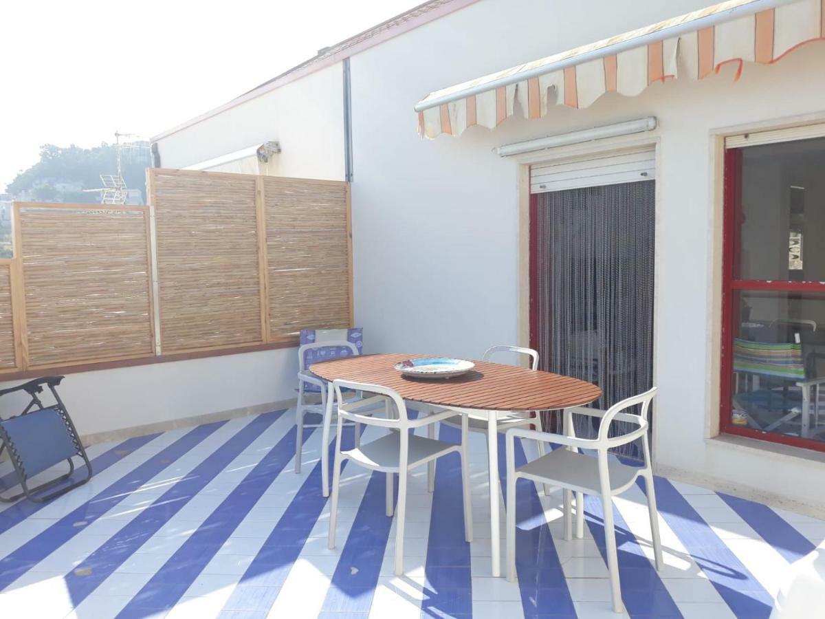 הוילה אלקאמו מרינה Casa Azzurra מראה חיצוני תמונה